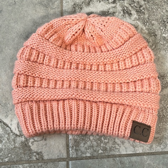 CC Beanie Hat - Picture 1 of 1